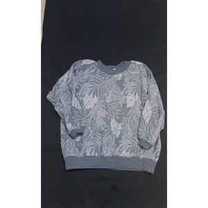 Floral gray and white sweater